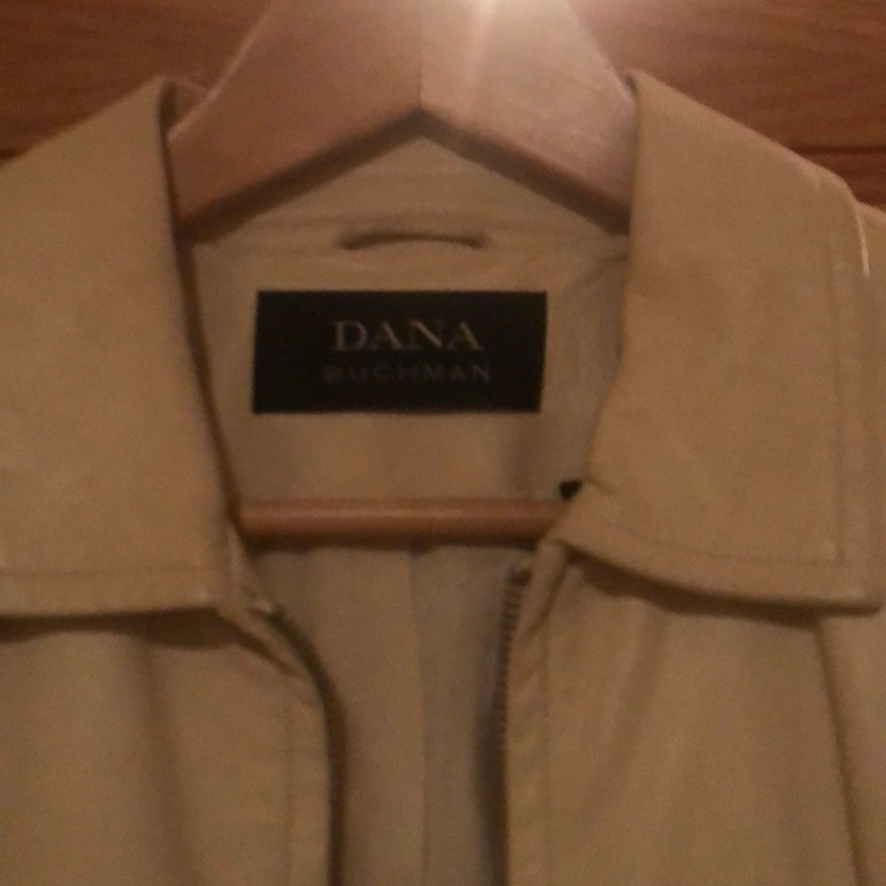 Off White Leather Almost New Jacket - image 2